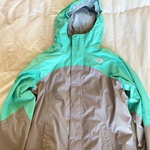 The North Face Girl’s Ski Jacket